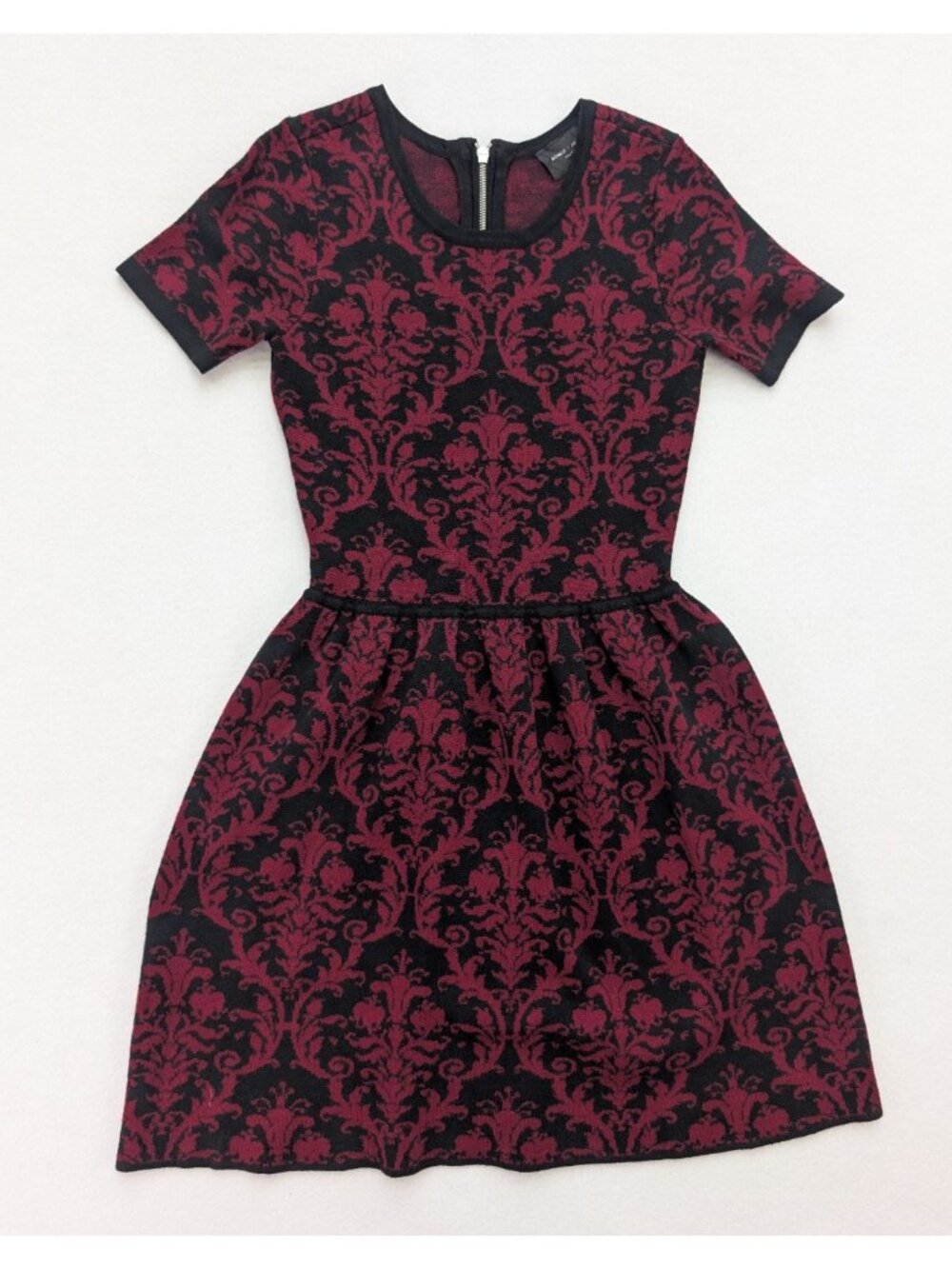 Romeo & Juliet Couture Women's Sweater Dress Size  Red Black Classic Romantic